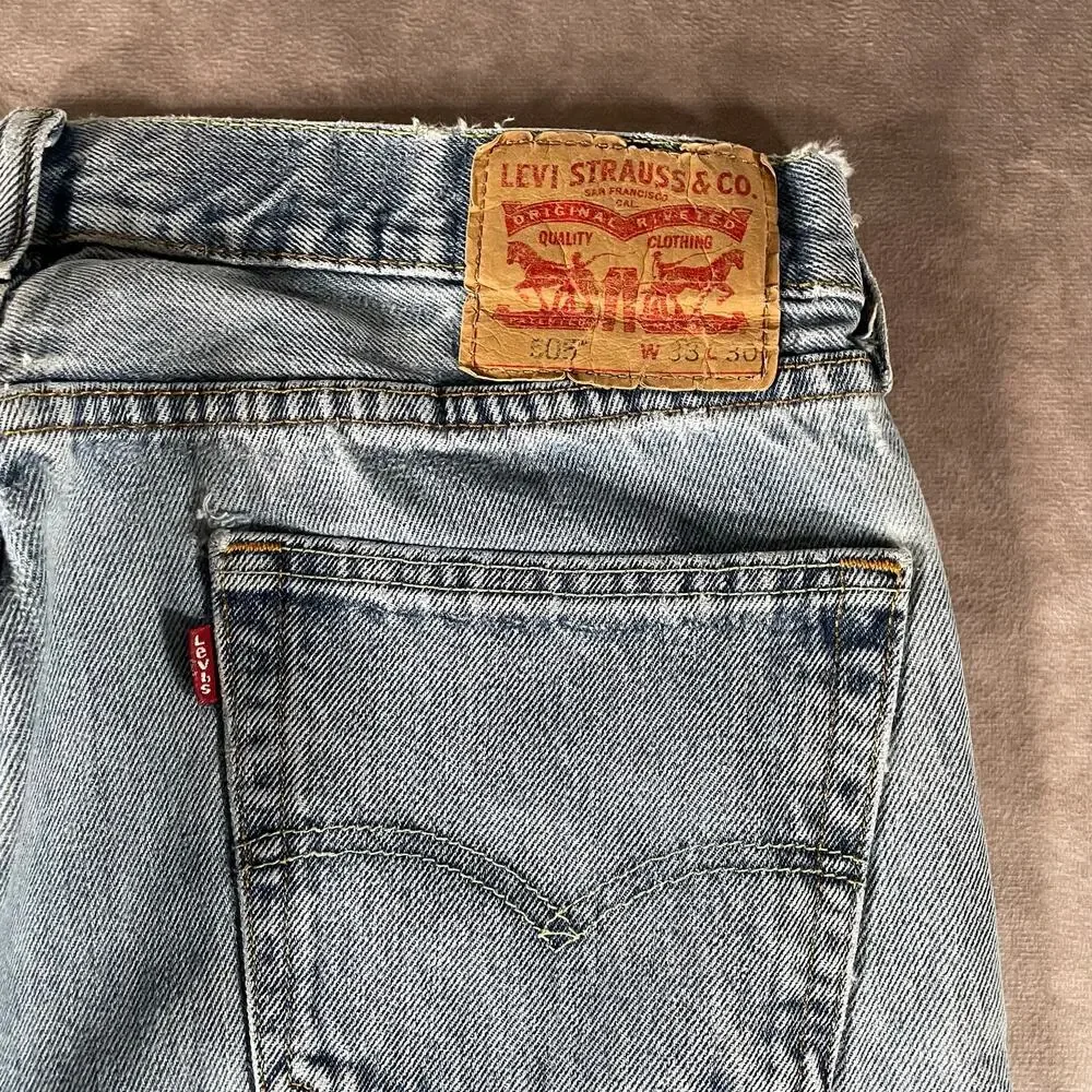 Levi’s 505 Light Wash Denim Jeans 33x27.5 Distress Straight